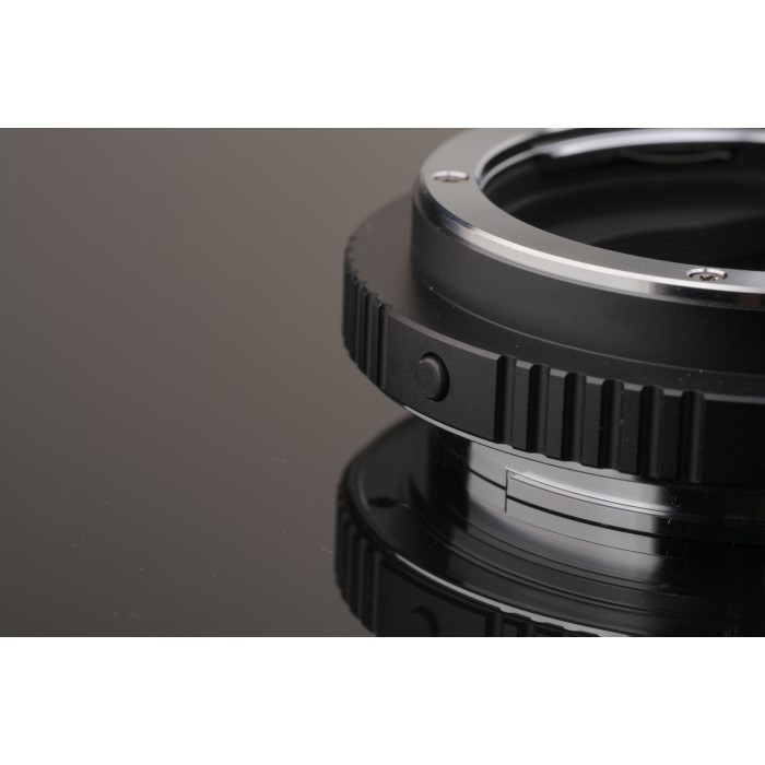 Viltrox EF-GFX II Auto Focus Lens Mount Adapter with Aperture Control, EXIF Transmitting Compatible with Canon EOS EF/EF-S Lens to Fujifilm G-Mount GFX Cameras